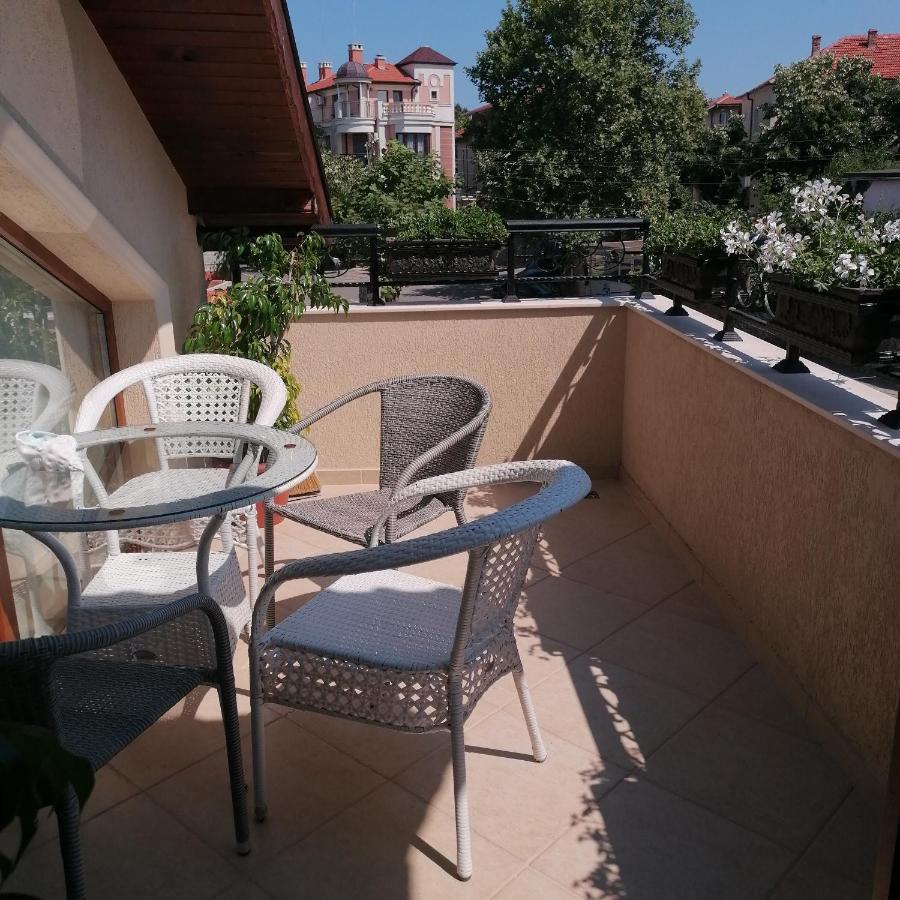 Apartments Dona Chernomorets Ngoại thất bức ảnh